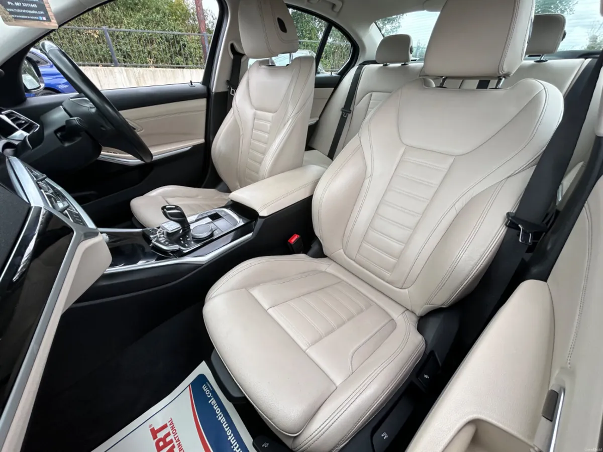 BMW 3-Series 2019 - Image 5