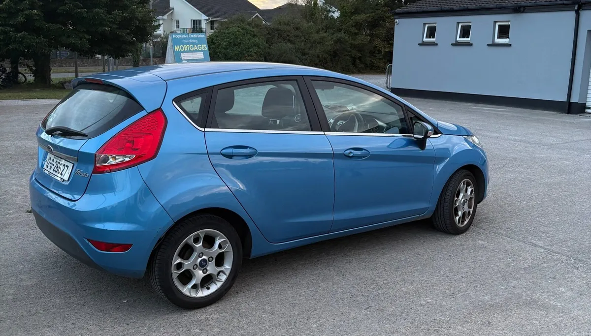 Ford Fiesta 2012 - Image 4