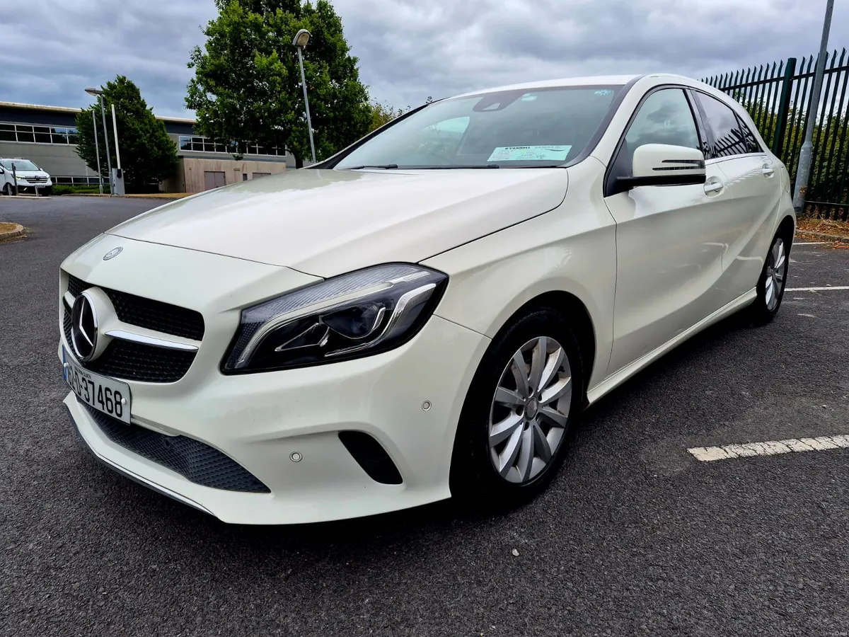2016 MERCEDES BENZ A180 URBAN AUTOMATIC - Image 2
