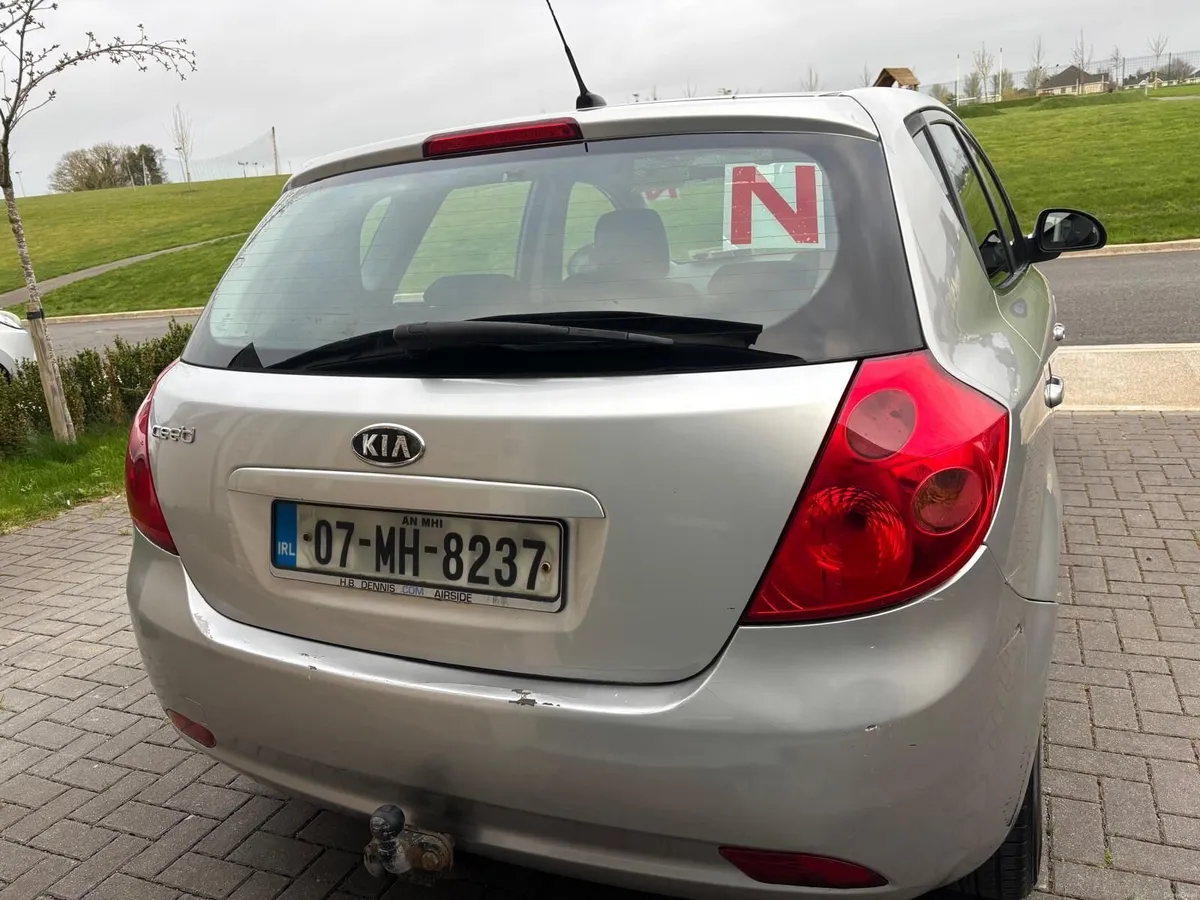 Kia Ceed 2007 - Image 2