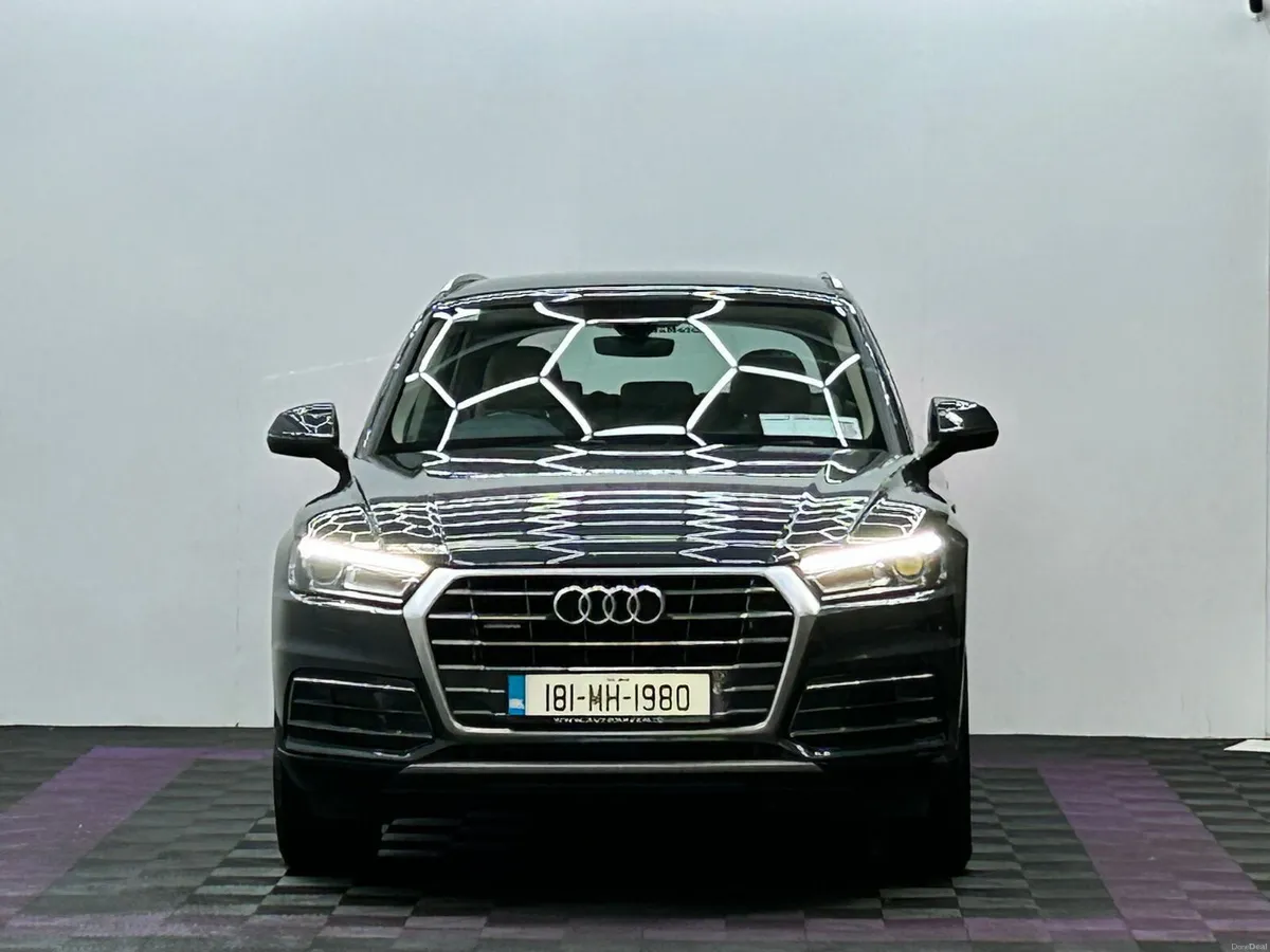 2018 Audi Q5 Quattro SE 2.0TDI, Automatic - Image 2
