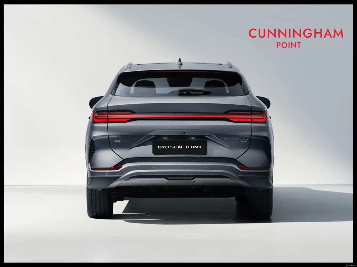 BYD SEAL U DM-i Comfort 26.6kWh **125km EV Range** - Image 4