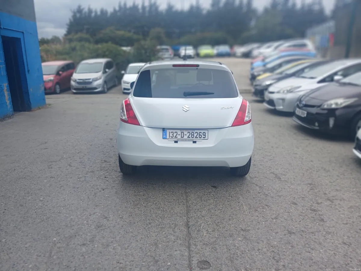 2013 Suzuki Swift 1.3 Automatic - Image 5