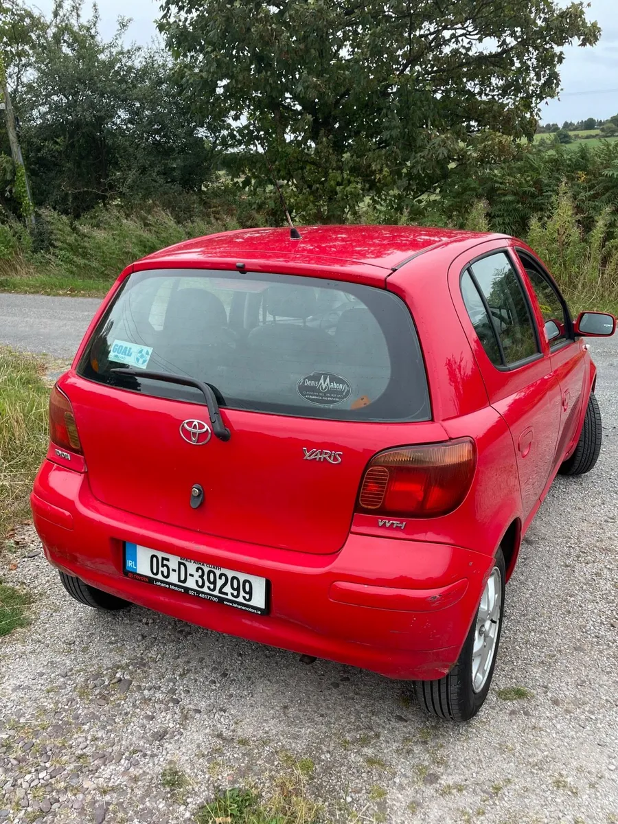 Toyota Yaris 2005 - Image 4