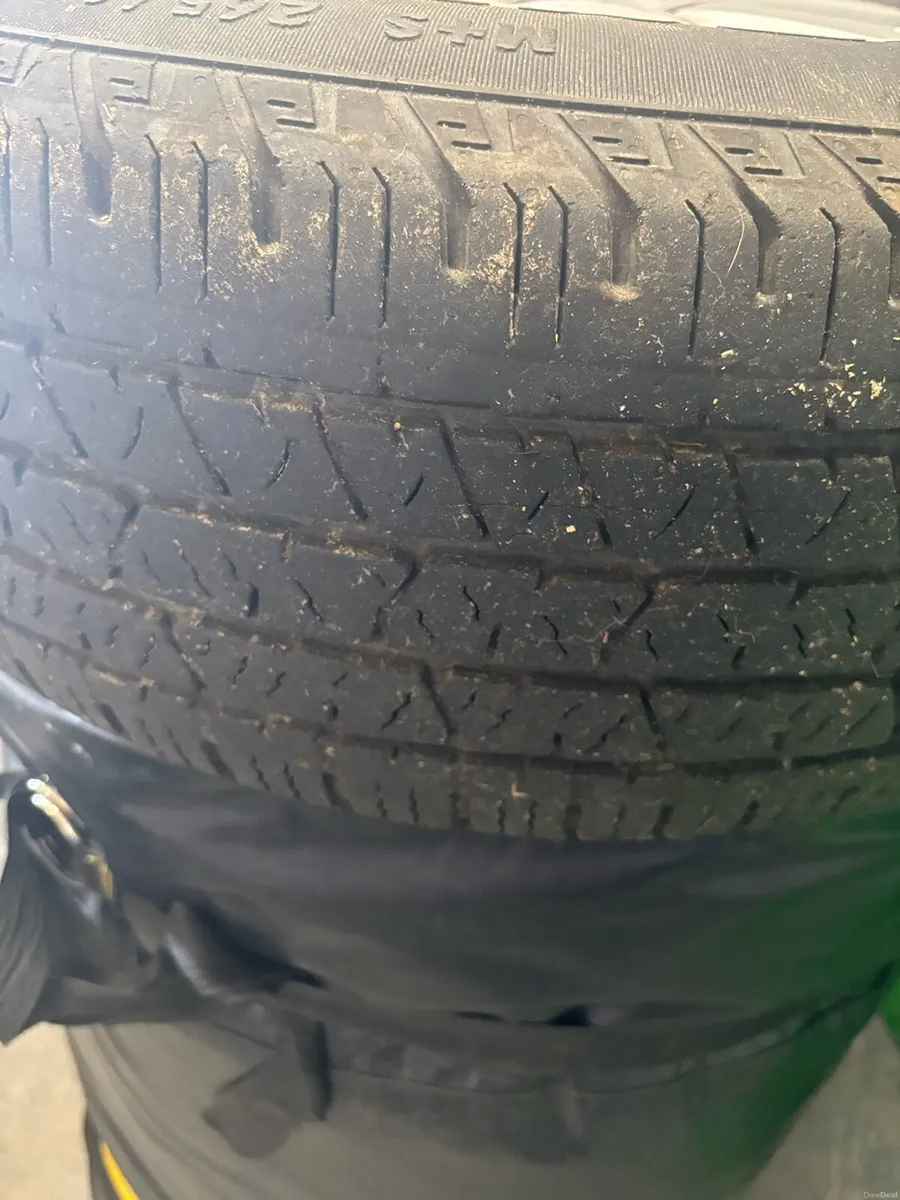 Vw Touareg wheels with new continental tyres - Image 4