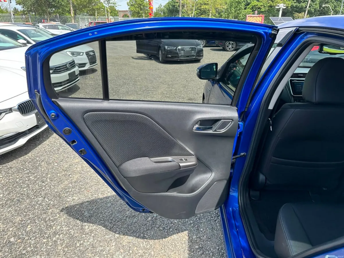Honda Grace 1.5L Petrol HYBRID EXHONDA SENSING Aut - Image 6
