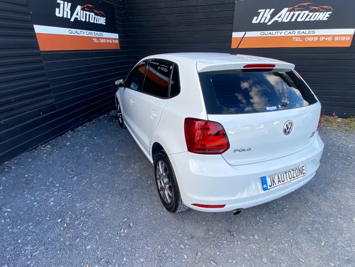 Volkswagen Polo 1.2 TSI AUTO - Image 4