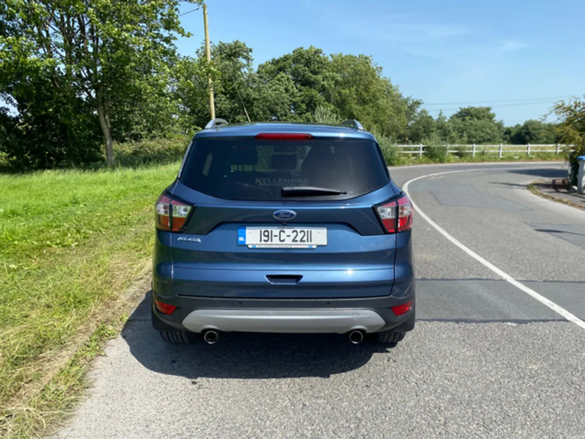 Ford Kuga TITANIUM 1.5 TDCI 120PS 4DR MAN - Image 6
