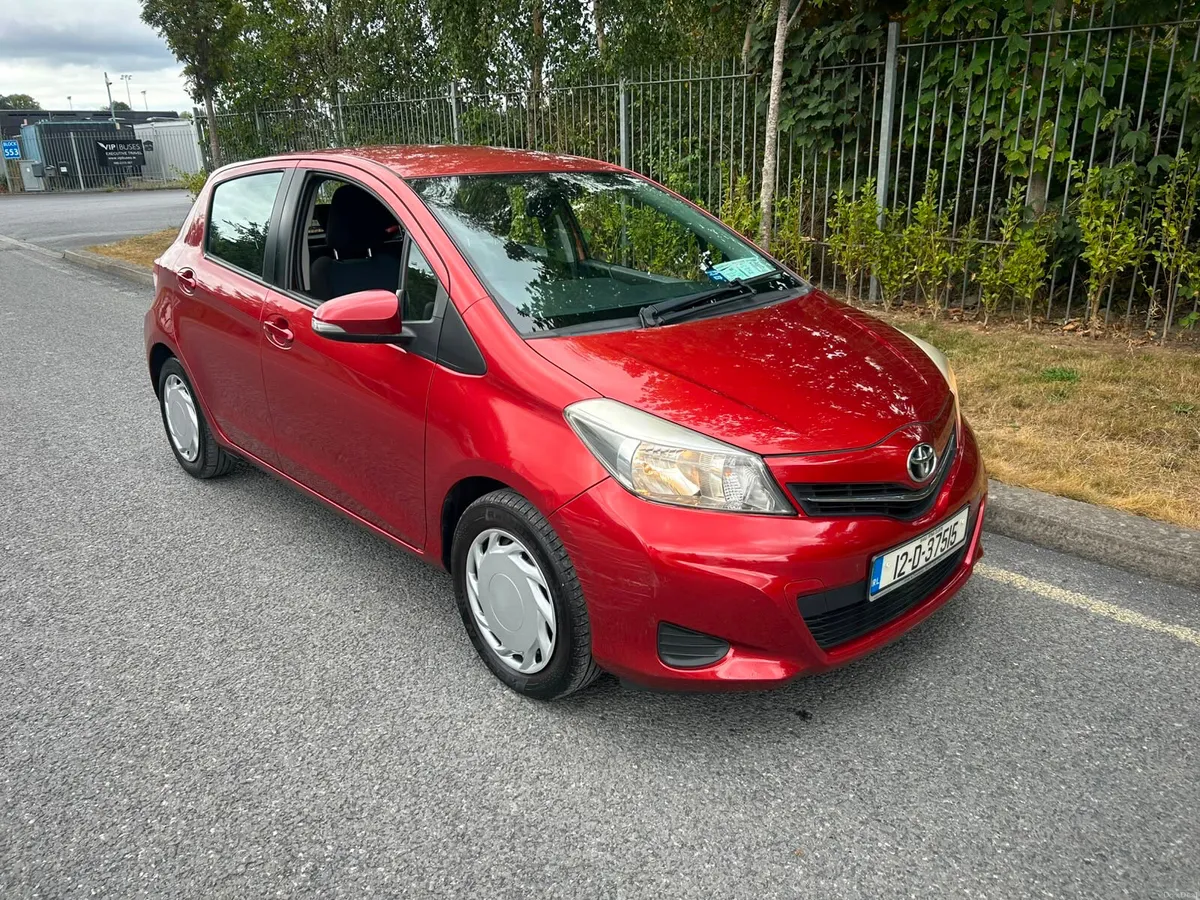 Toyota Yaris 2012 LOW MILES - Image 1