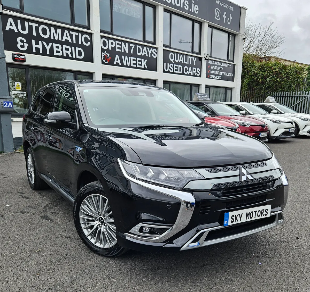 Mitsubishi Outlander 2019 only 32K miles - Image 4