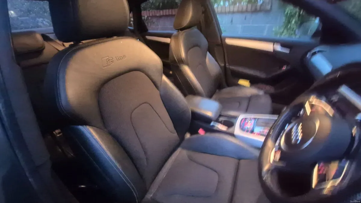 Audi A4 2013 - Image 4