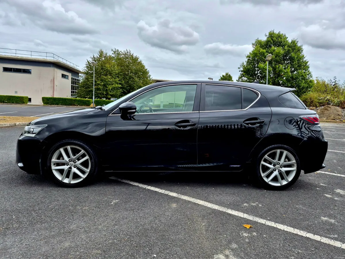 2015 LEXUS CT 200H EXECUTIVE HYBRID AUTO - Image 4
