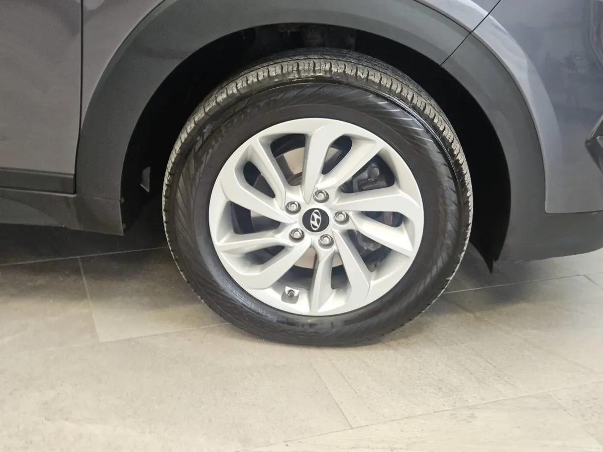 16 HYUNDAI TUCSON COMFORT - Image 5