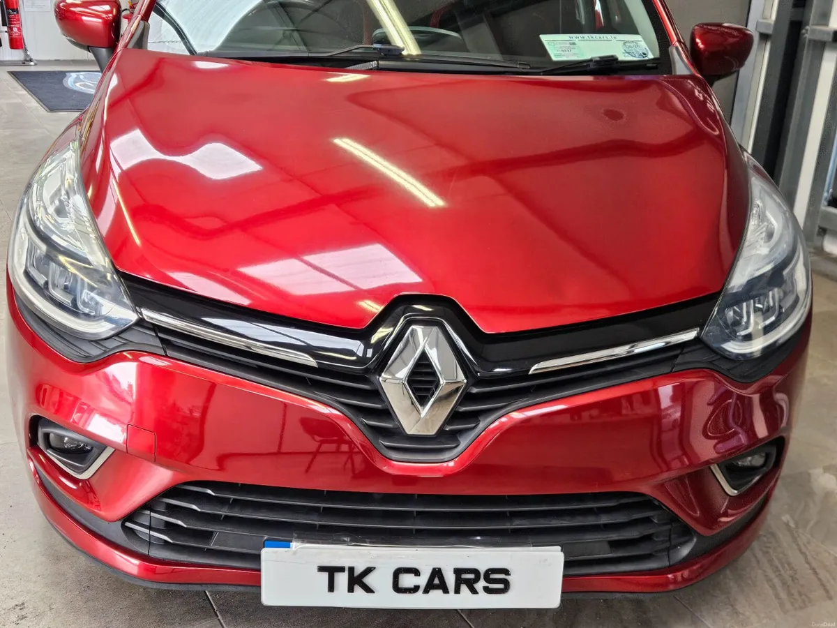 18 RENAULT CLIO - Image 5