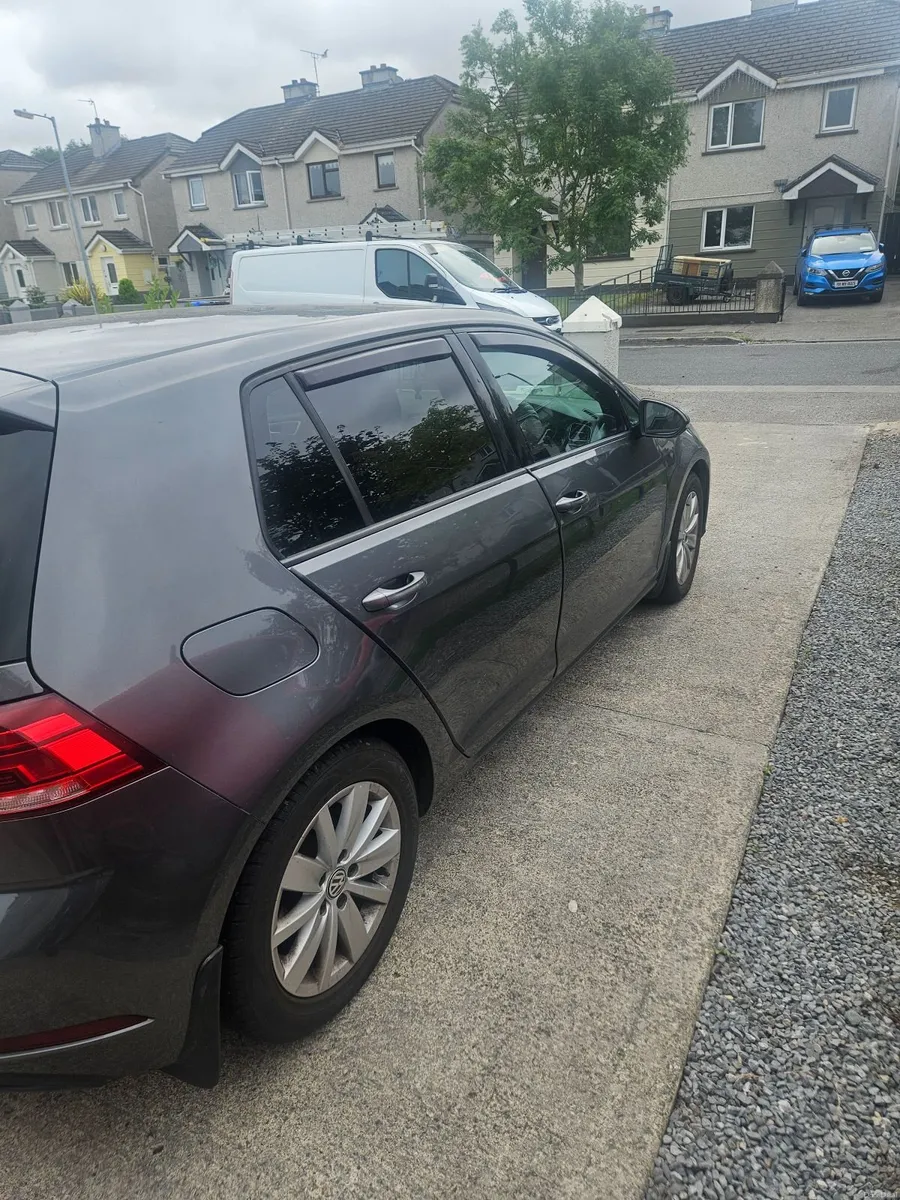 Volkswagen Golf 2019 - Image 2