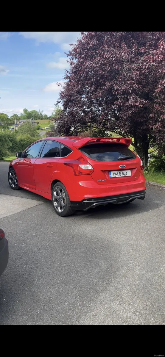 Ford Focus 2012 - Image 1