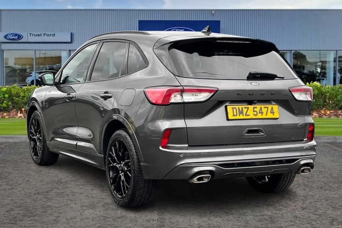 Ford Kuga 1.5 EcoBoost 150 Black Package Edition 5 - Image 2