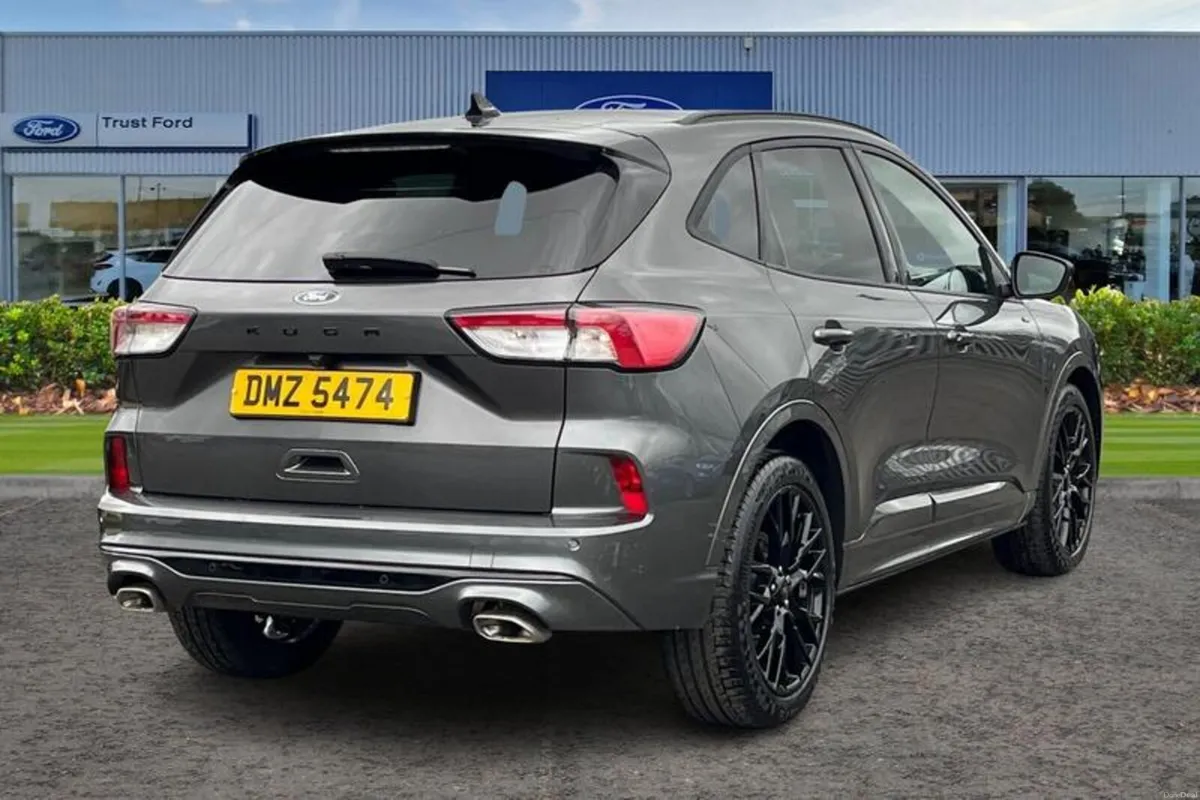 Ford Kuga 1.5 EcoBoost 150 Black Package Edition 5 - Image 4