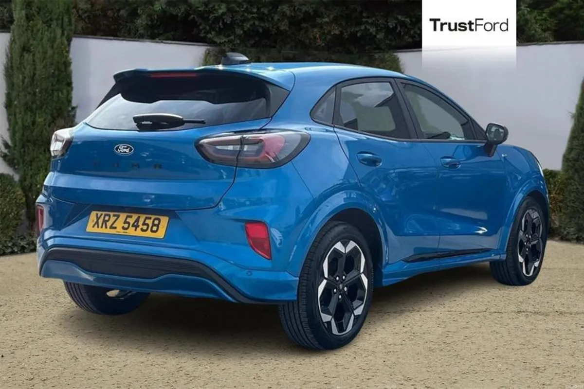 Ford Puma 1.0 EcoBoost Hybrid mHEV ST-Line X 5dr * - Image 4