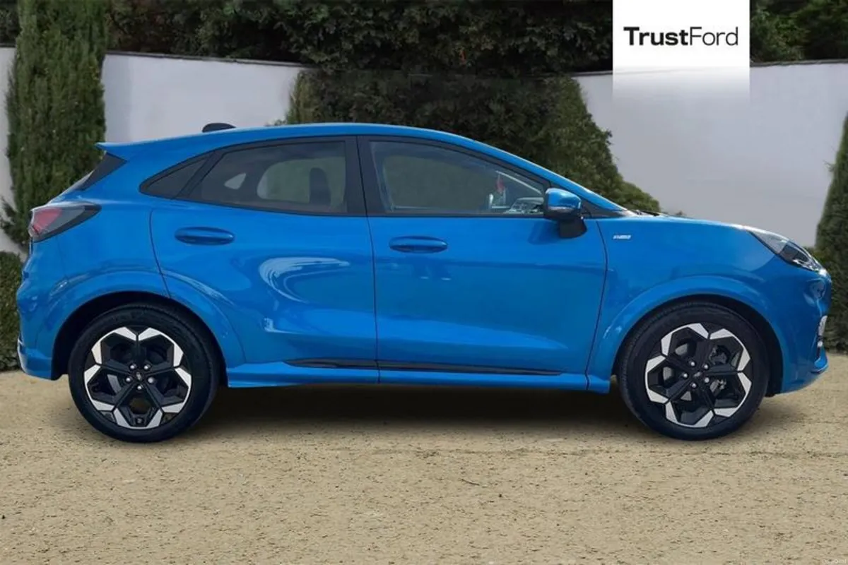 Ford Puma 1.0 EcoBoost Hybrid mHEV ST-Line X 5dr * - Image 3