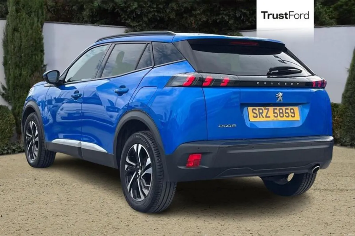 Peugeot 2008 1.5 BlueHDi 110 Allure 5dr **REAR REV - Image 2