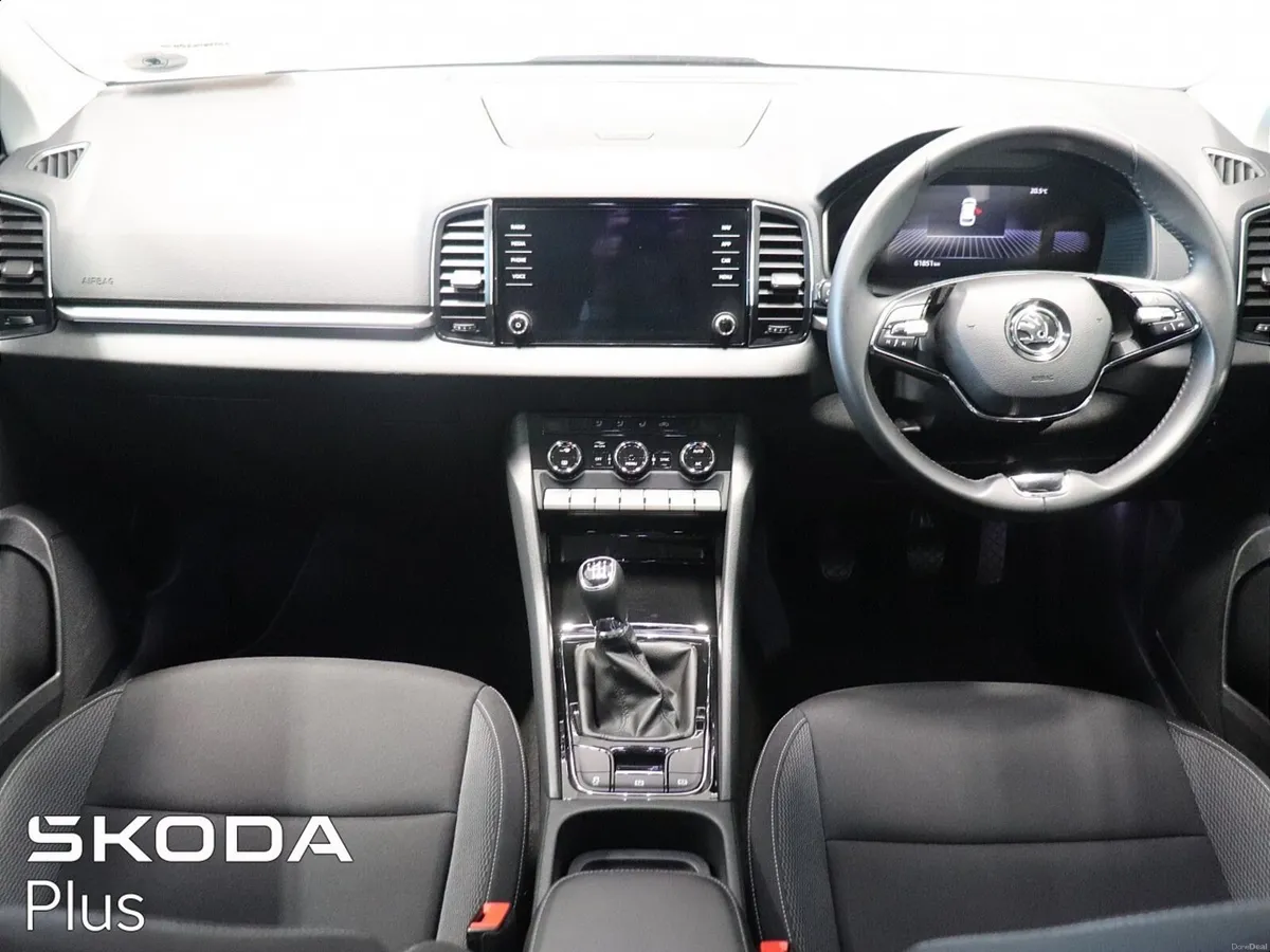 Skoda Karoq 2.0TDI 115HP Ambition - Image 2