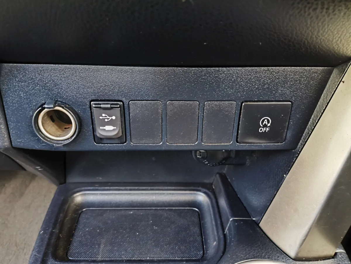 Toyota RAV4 2014 AURA - Image 5