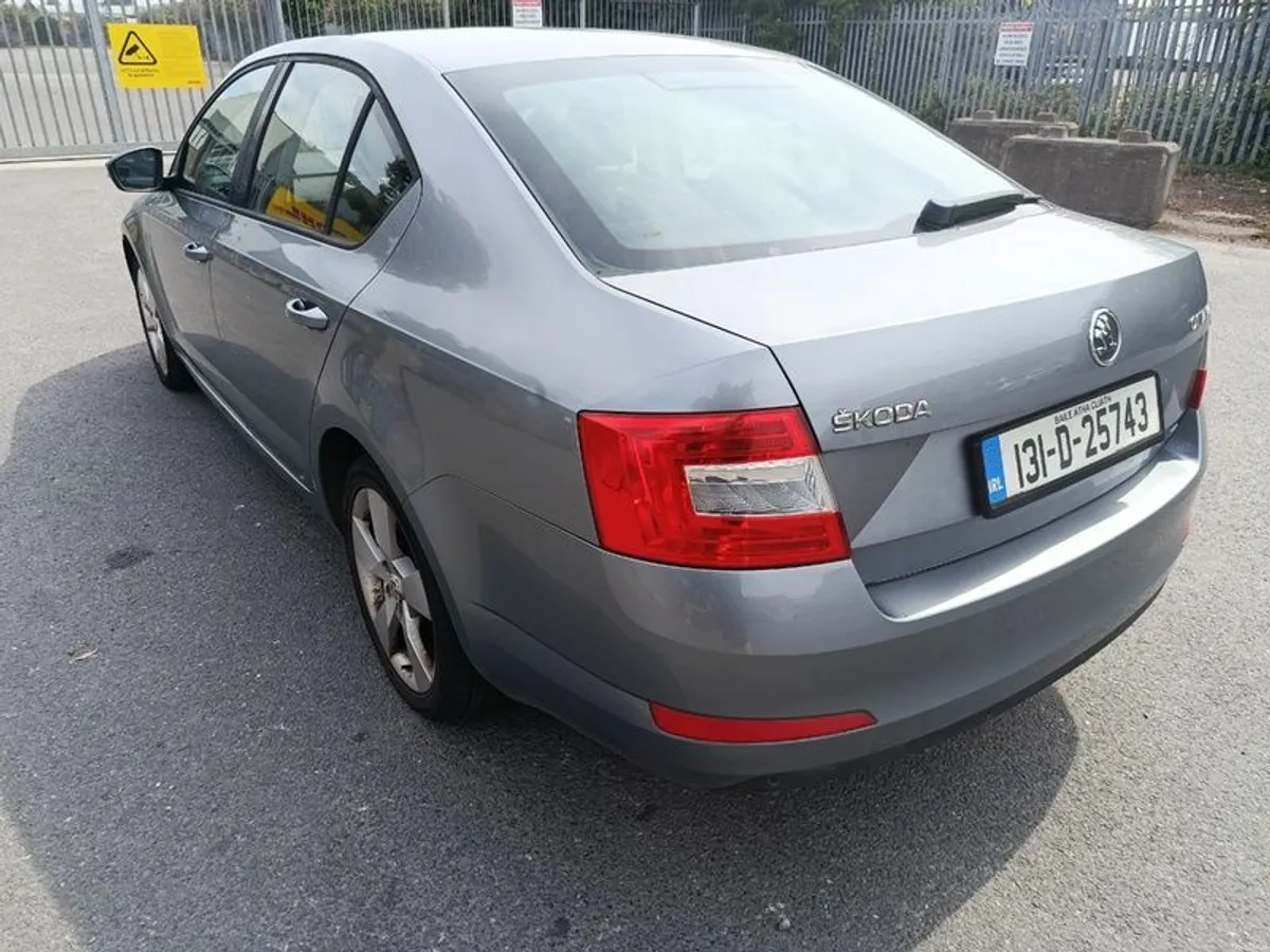 2013 Skoda Octavia 1.6 Diesel - Image 4