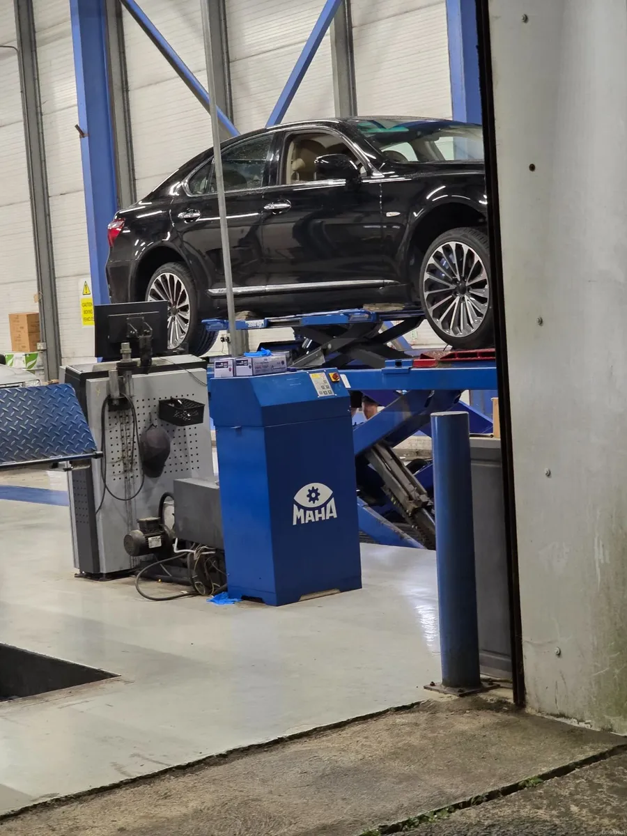 Lexus LS 600h - Image 4