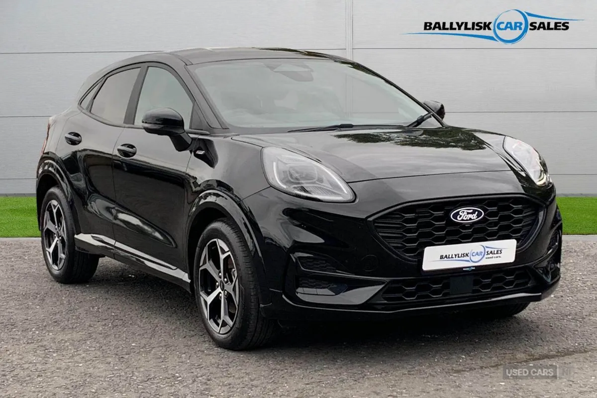 Ford Puma 1.0T 125PS Auto ST-Line in Agate Black w - Image 1