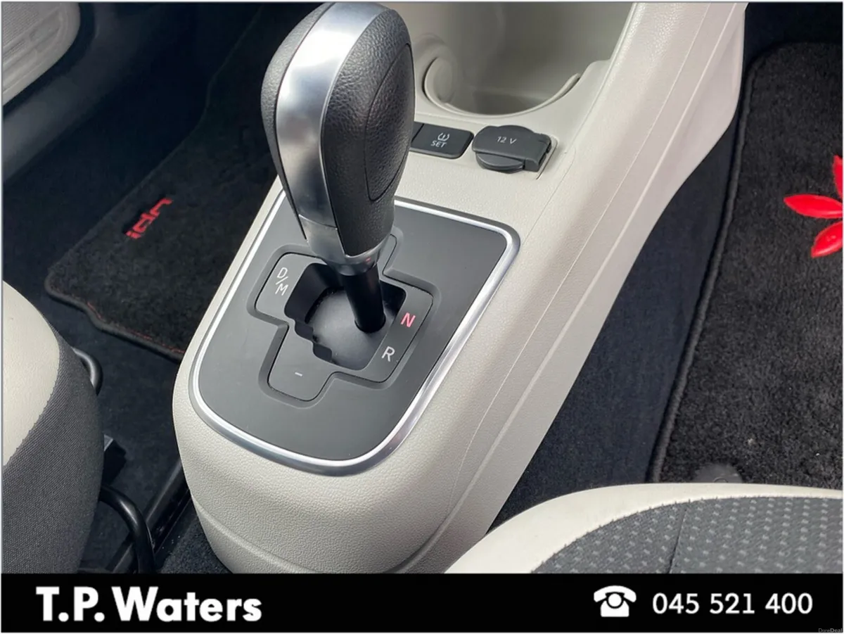 Volkswagen up! 1.0 - AUTOMATIC - 5 DOOR - SAME DAY - Image 6