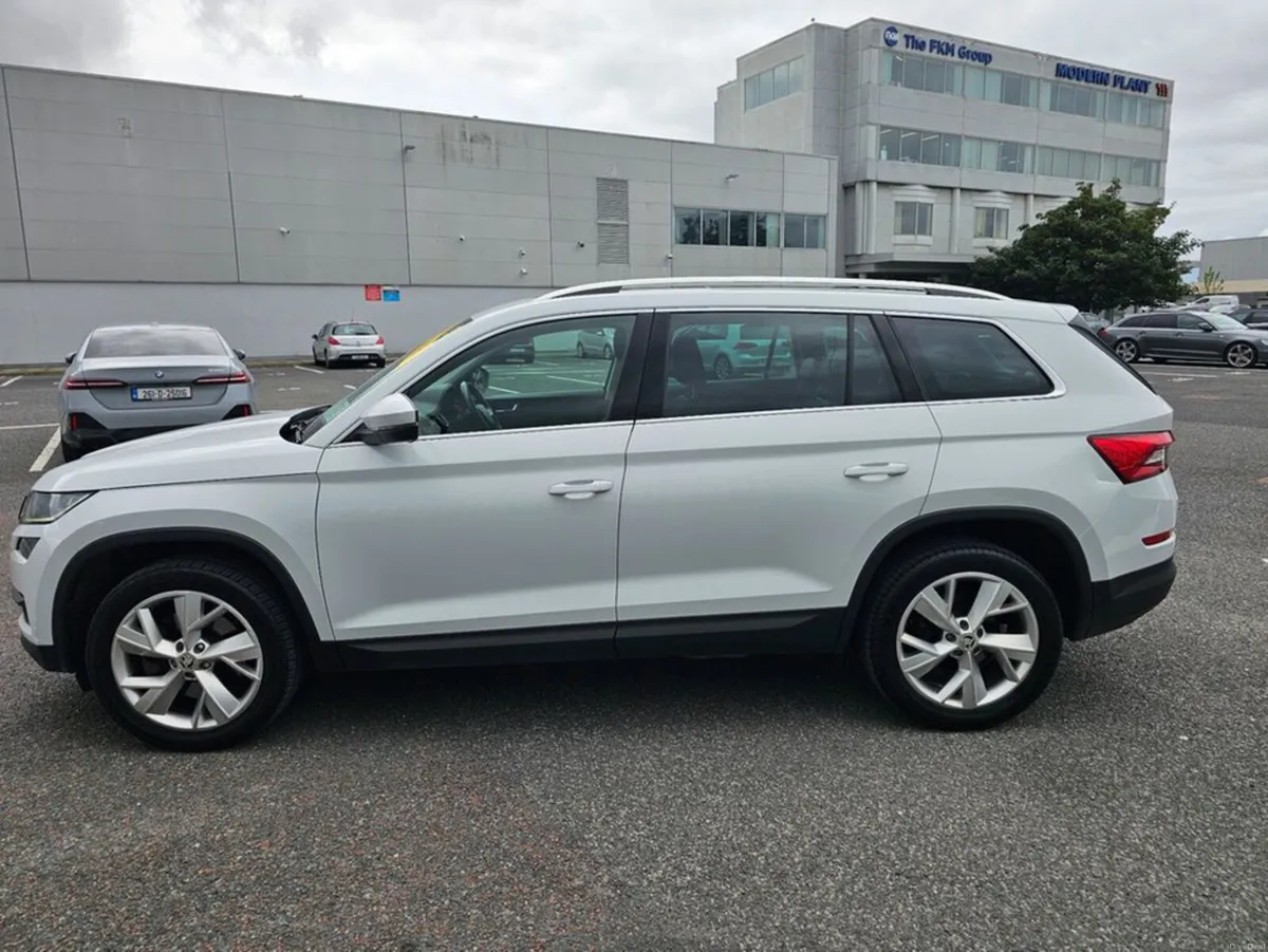 Skoda Kodiaq STYLE 2.0 TDI 190BHP 4X4 AUTO | 7 SEA - Image 6