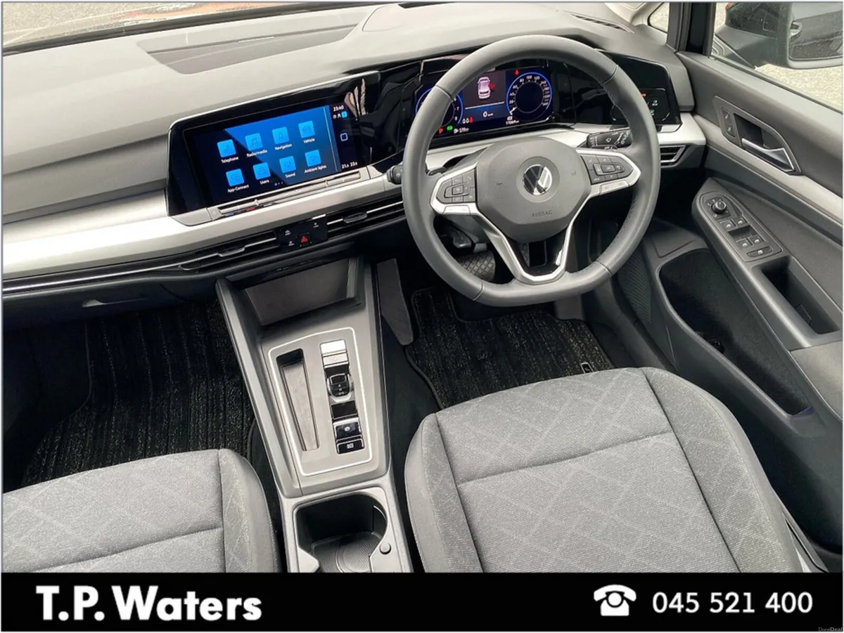 Volkswagen Golf 1.0 E-TSI - REVERSING CAMERA - SAM - Image 2