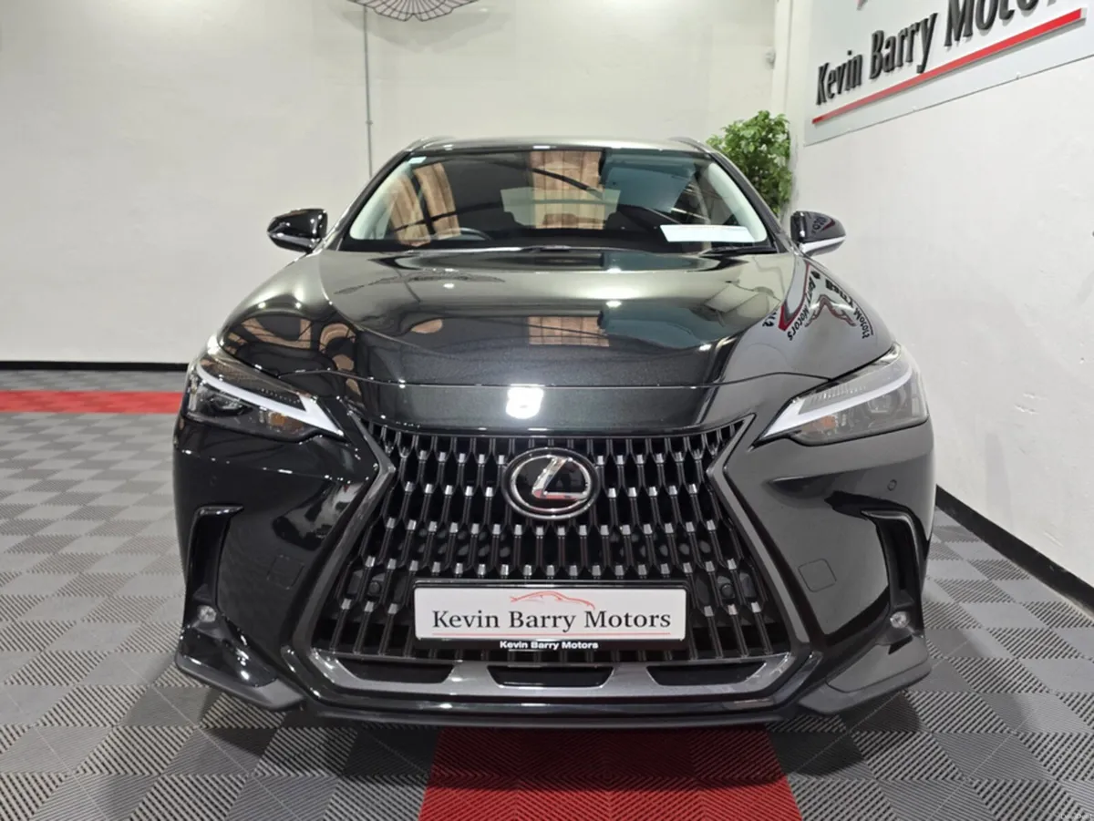 Lexus NX PHEV (PREMIUM PACK) 4WD AUTOMATIC **ONE O - Image 2