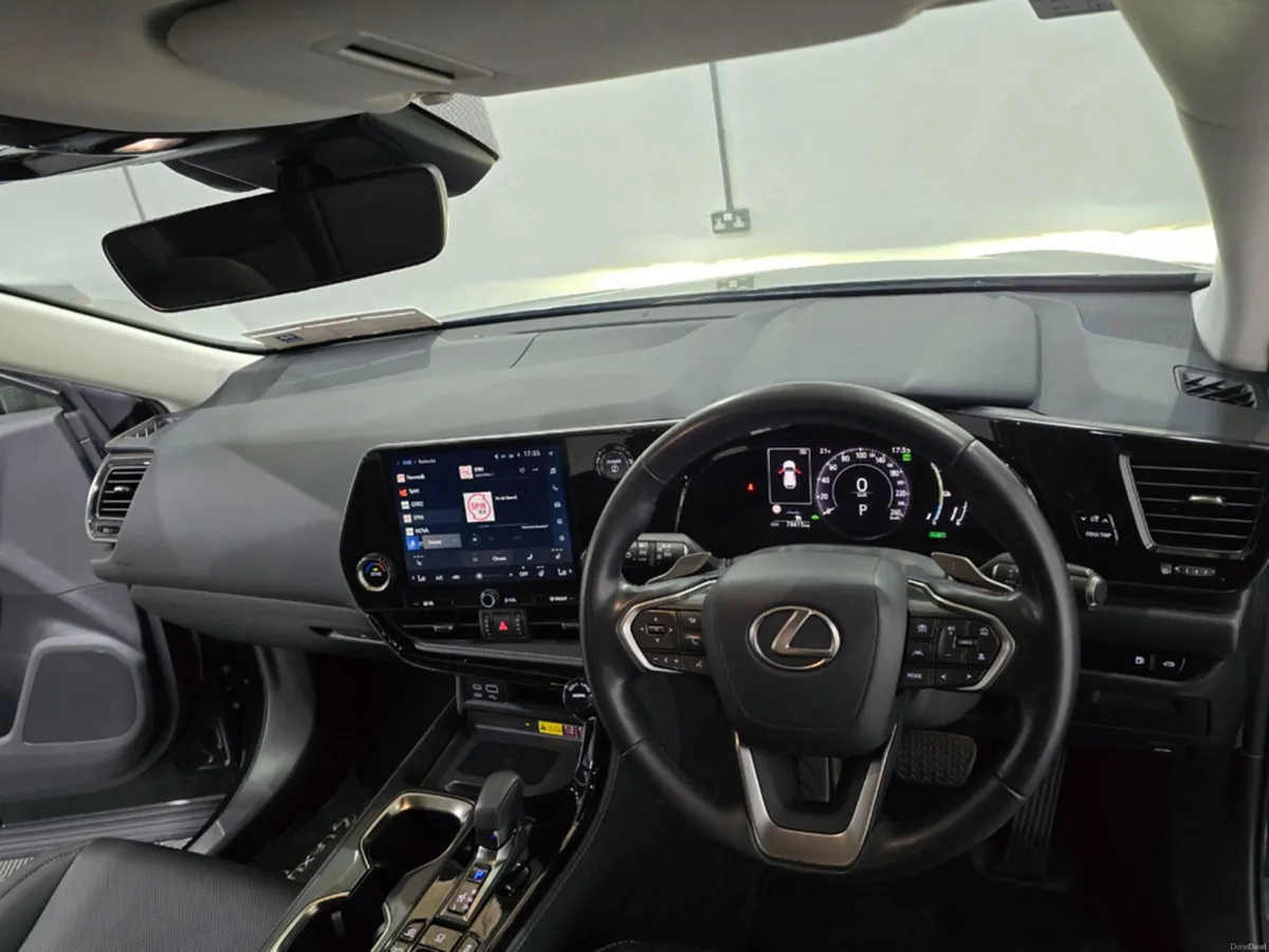 Lexus NX PHEV (PREMIUM PACK) 4WD AUTOMATIC **ONE O - Image 6