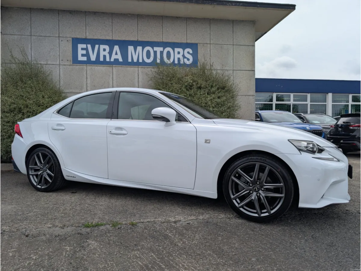 Lexus IS F-SPORT AUTOMATIC HYBRID 2.5 PETROL //HIG - Image 3