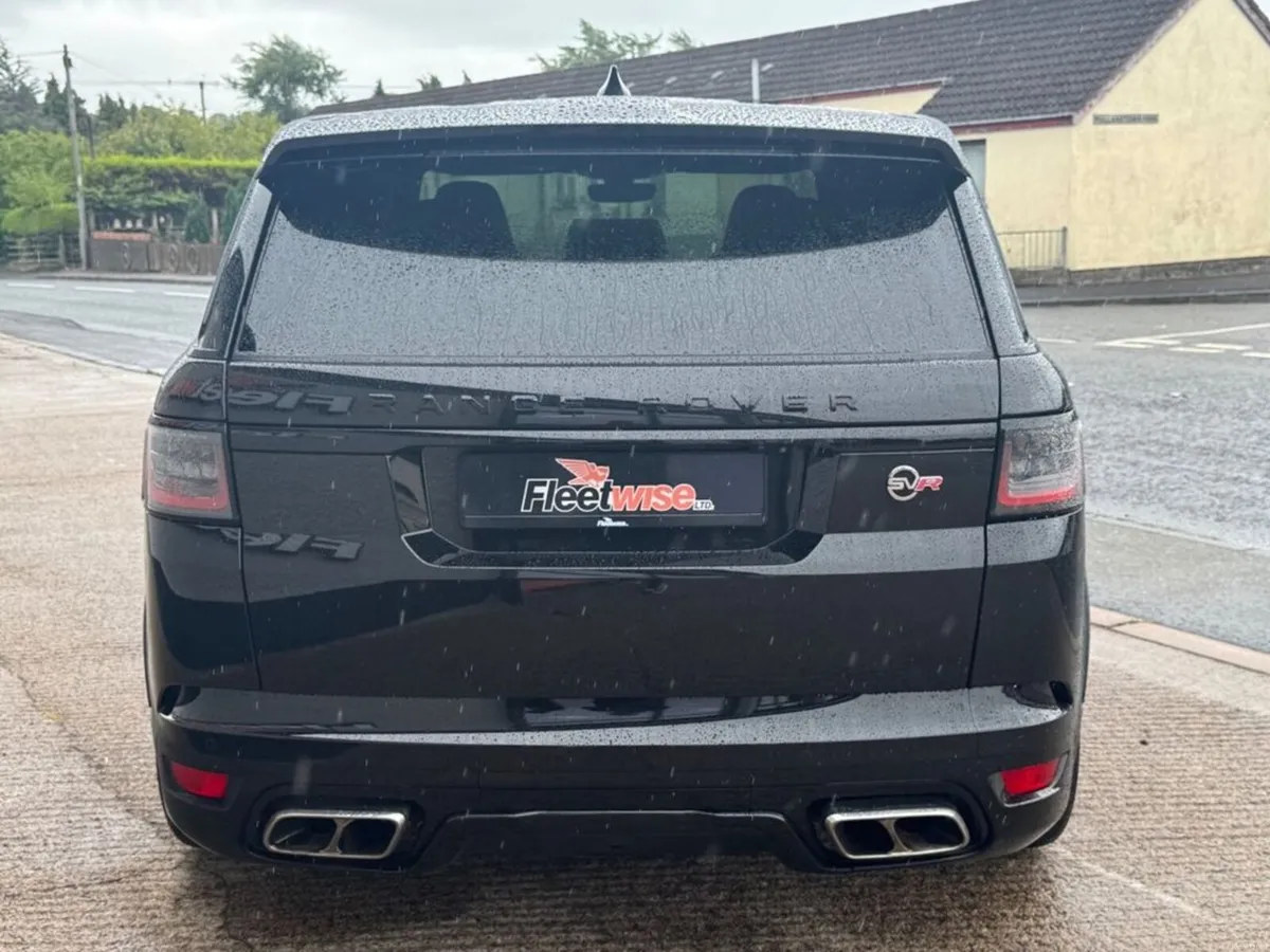 5.0 P575 V8 GPF SVR SUV 5dr Petrol Auto 4WD Euro 6 - Image 5