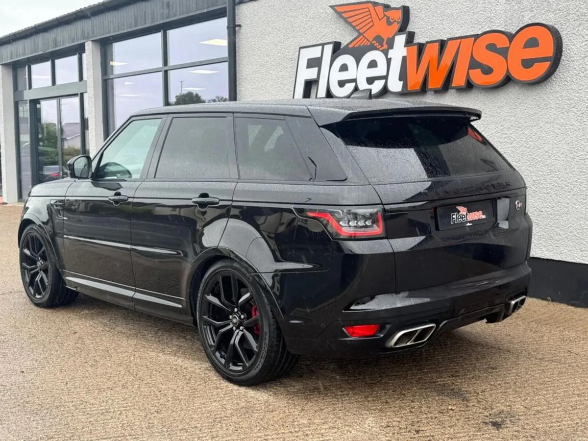 5.0 P575 V8 GPF SVR SUV 5dr Petrol Auto 4WD Euro 6 - Image 6