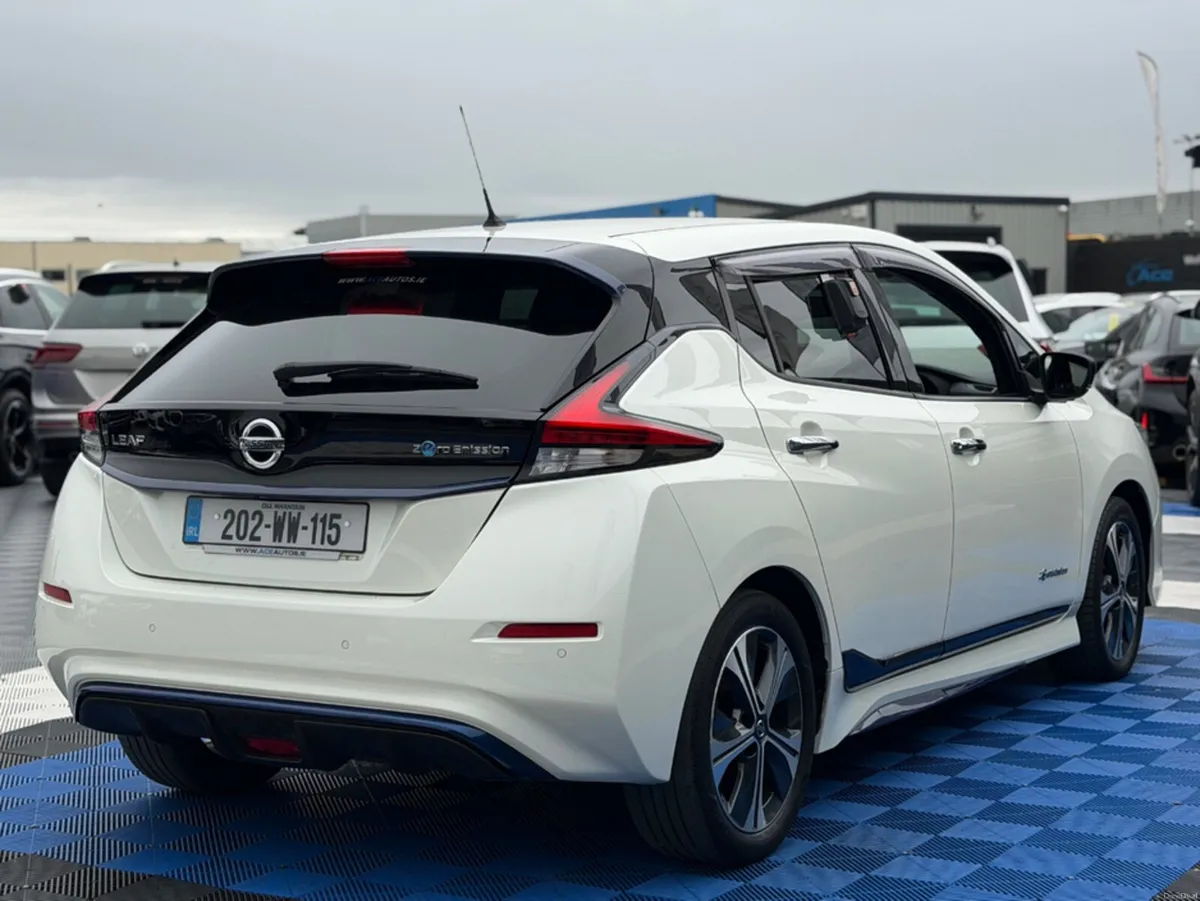 Nissan Leaf PREMIUM 40KW - ELECTRIC - AUTO - 12M W - Image 5
