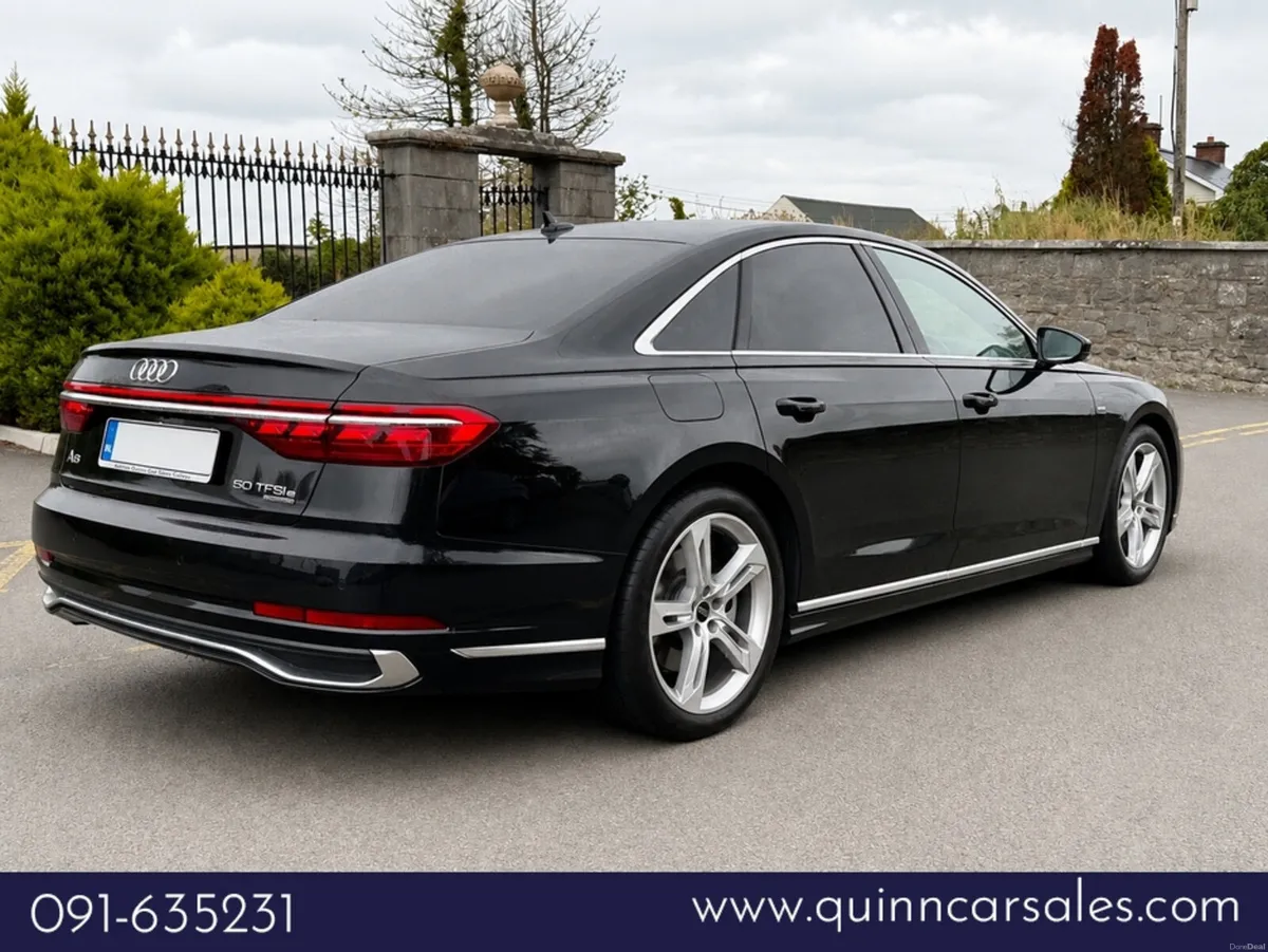 Audi A8 60 TFSI E S-LINE QUATTRO 462 BHP AUTO PHEV - Image 3