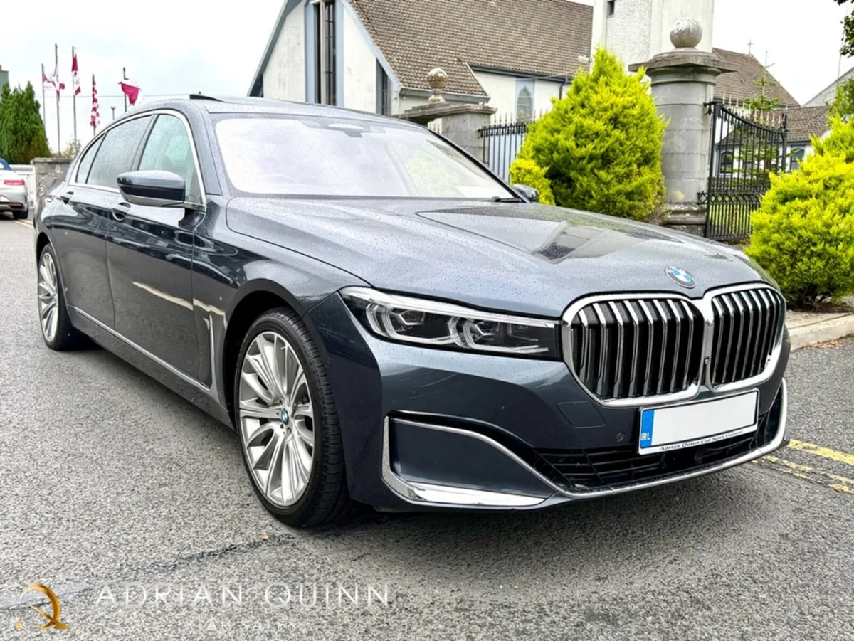 BMW 7-Series 745e LWB X-DRIVE AUTO==HUGE SPEC== - Image 4
