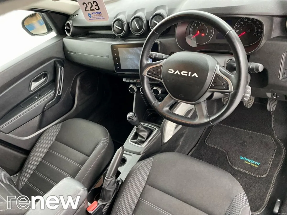 Dacia Duster 1.5 Blue dCi 115 Journey - Image 6