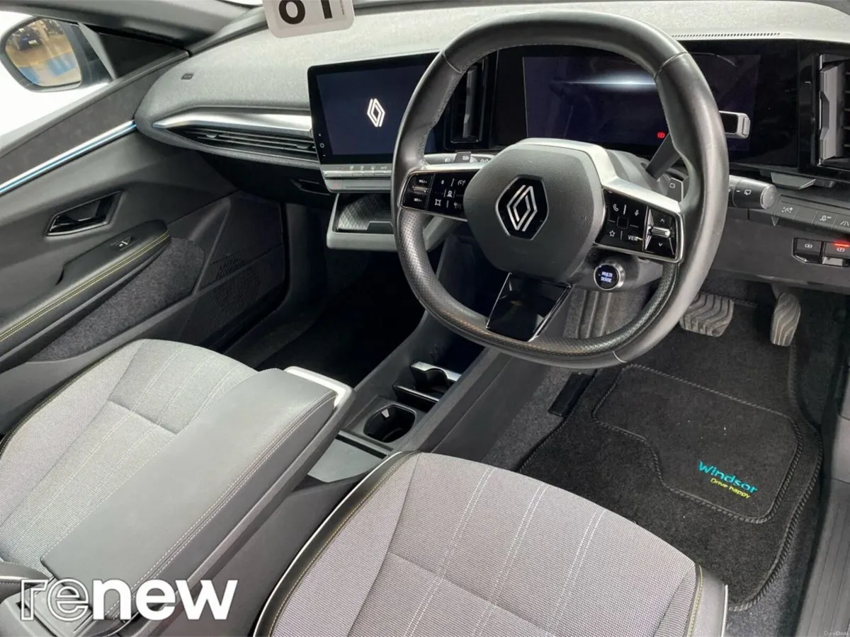 Renault Megane E-Tech EV40 130hp Techno - Image 6