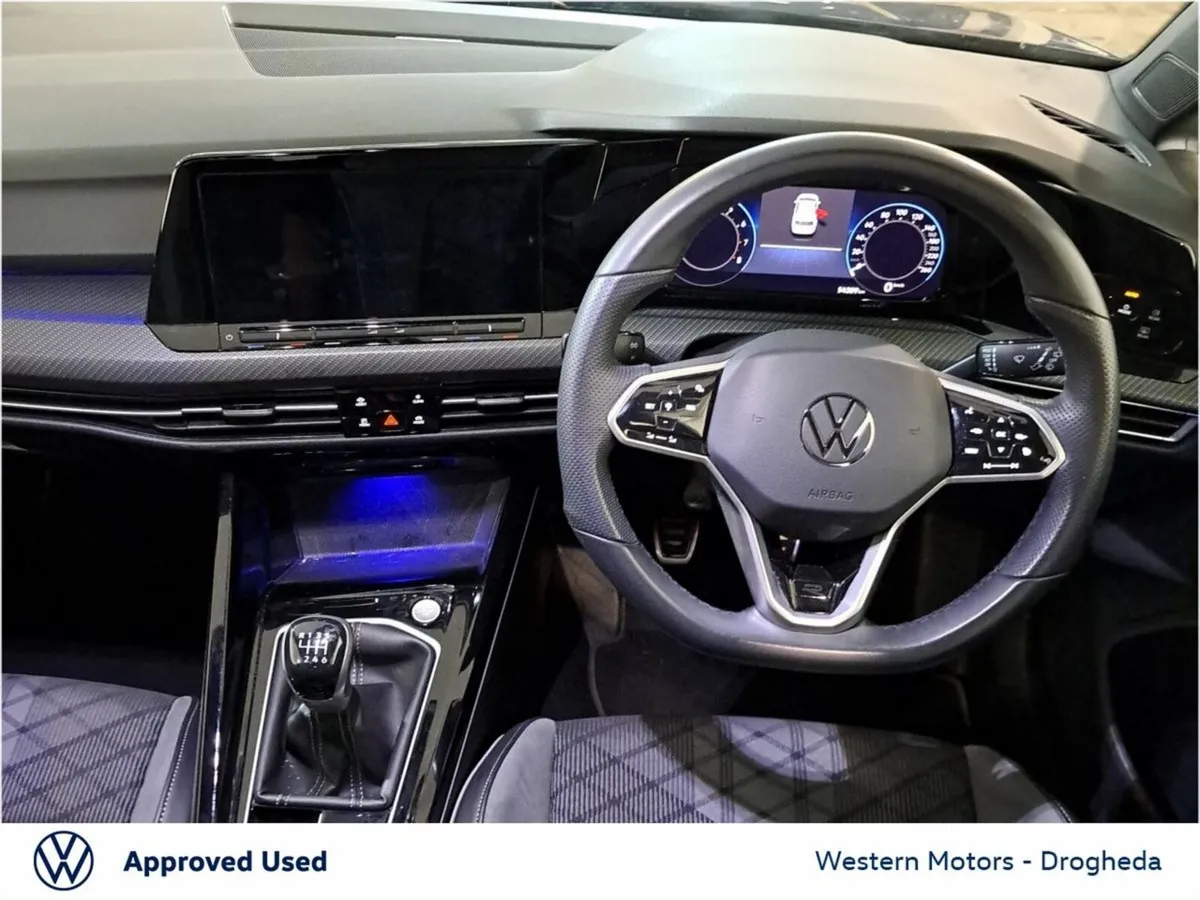 Volkswagen Golf R-Line 1.5 TSI 130HP SALE!! - Image 2
