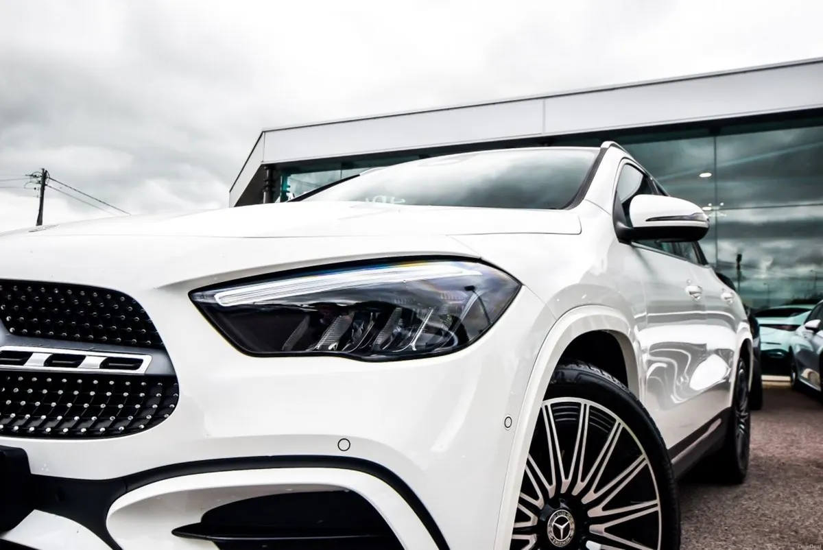 Mercedes-Benz GLA 250e AMG Premium 215bhp - Image 6