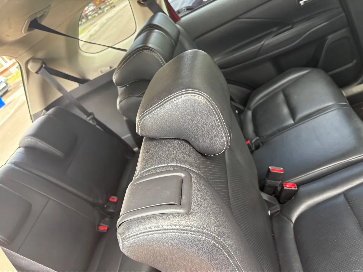 Mitsubishi Outlander 2015 - Image 4