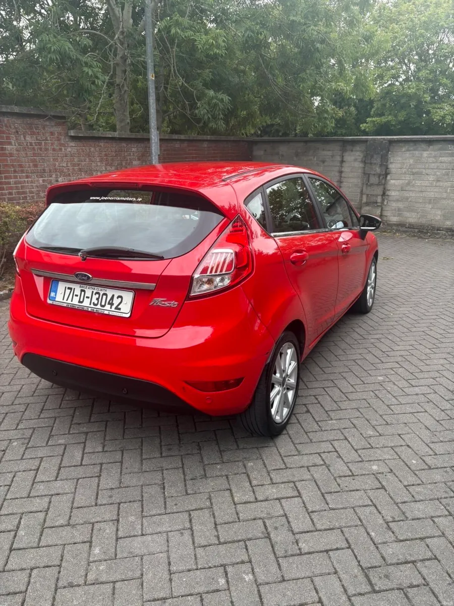Car - Image 5