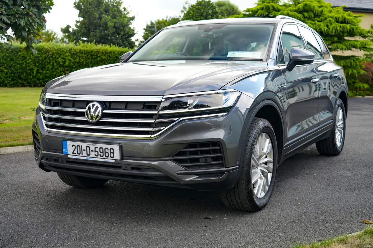 2020 Volkswagen Touareg 3.0 5 Seat Passenger - Image 6