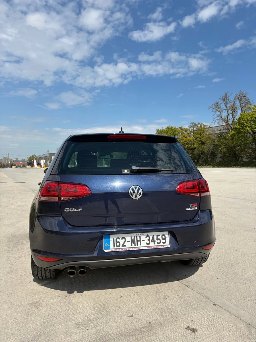 Navy Volkswagen Golf - Image 3