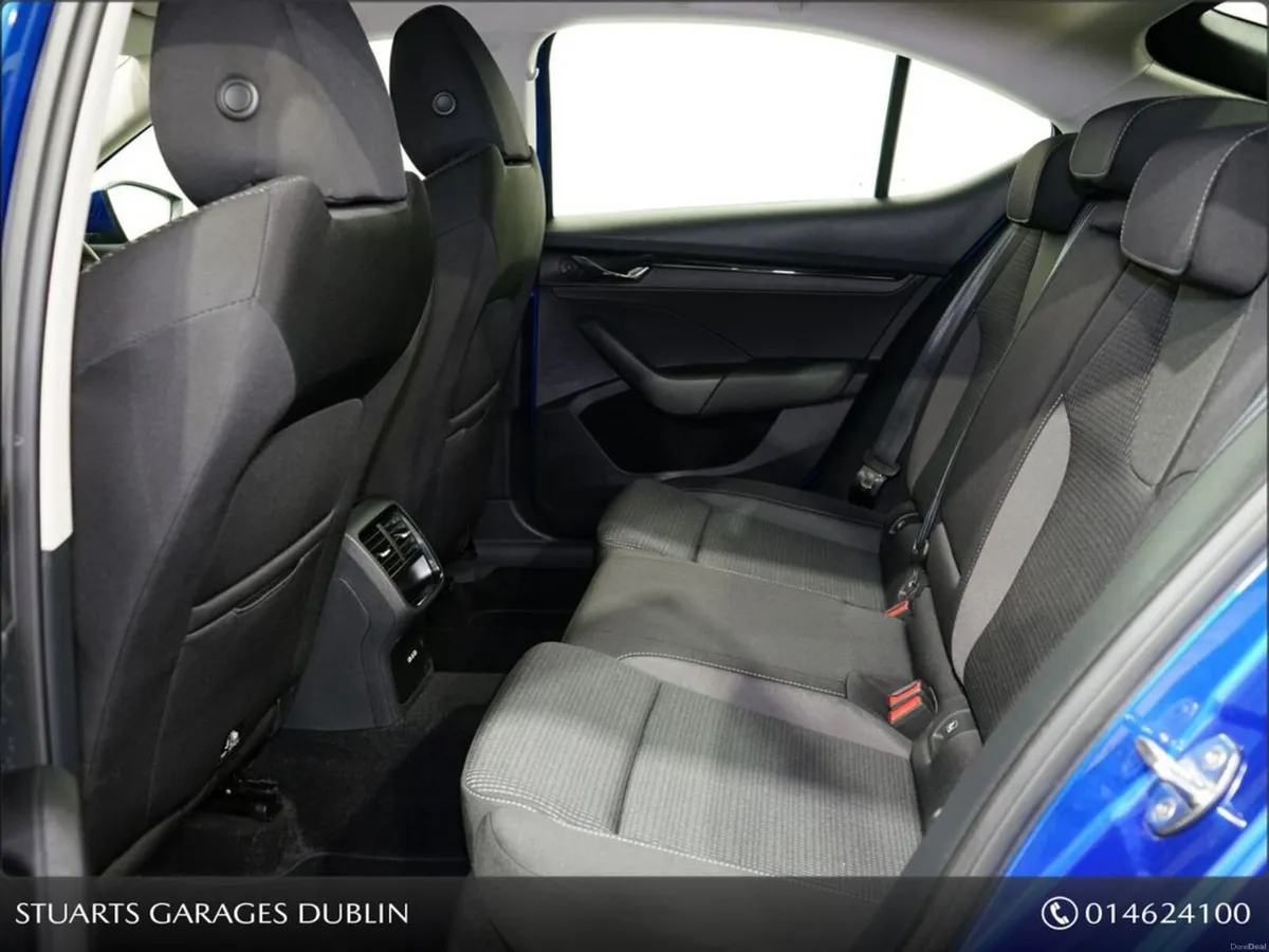 Skoda Octavia AMB 1.0tsi 110HP DSG 5 - Image 5